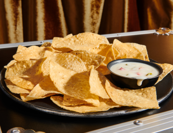 Chips & Queso